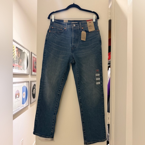 Levi's Other - NWT Levi's Women's Blue Jeans Wedgie Straight 30 X 28